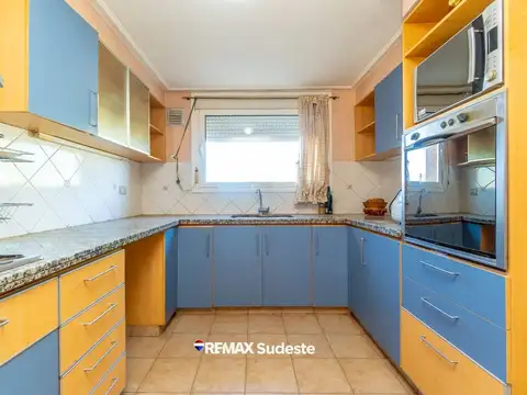Venta casa 4 dormitorios APTO CREDITO