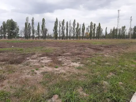 Terreno en Venta en Juana Koslay, USD 27.000