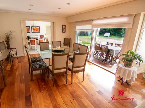 Casa en Venta en Martinez Vias / Libertador, USD 1.500.000