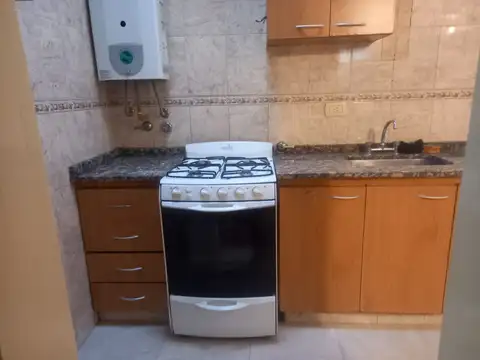Depto Tipo Casa en Alquiler de 2 dormitorios