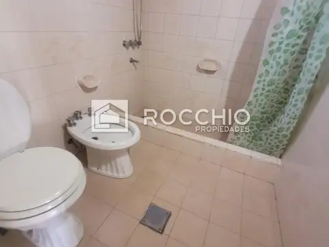 Depto Tipo Casa en Venta 50 años