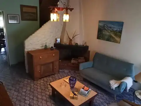 Casa en Venta con 7 cocheras