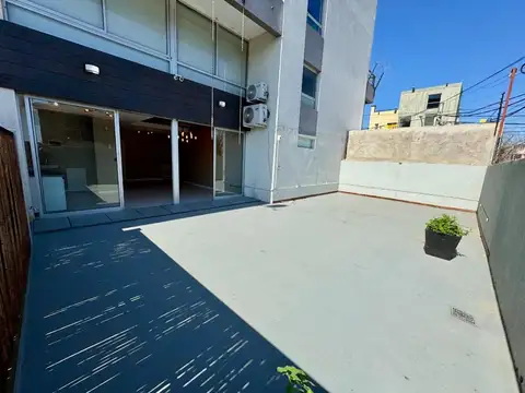 Casa 3 ambientes con 2 baños