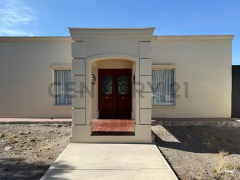 CASA EN VENTA EN CHALLAO BARRIO LA ANGOSTURA