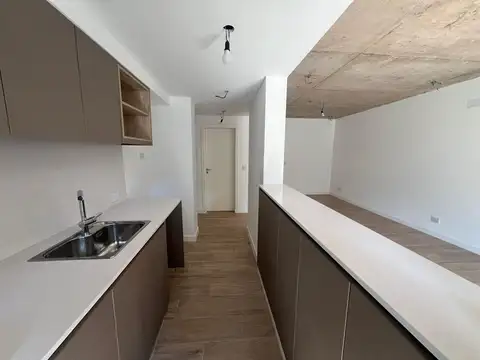 Departamento en Venta en Barrio Parque Leloir, USD 210.000