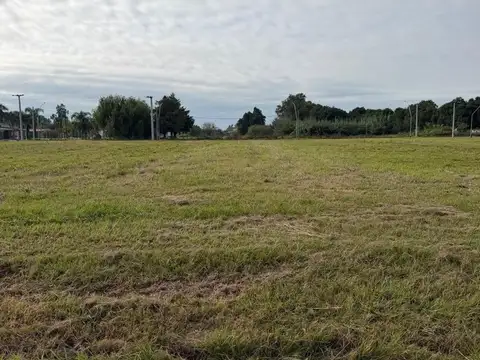 Venta de Lote en Angel Gallardo
