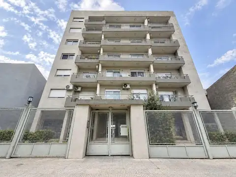 Departamento monoambiente apto crédito. Morón