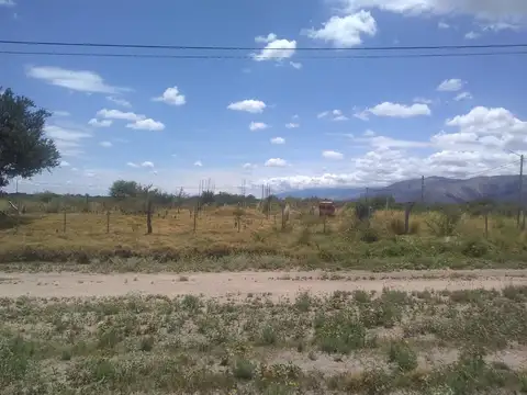 Terreno esquina - 1492m2 en Ayres de Larca - SL
