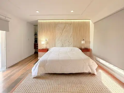 Casa 10 ambientes con 2 baños