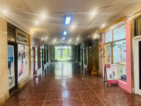 Avenida General Mosconi 3200, Piso 0