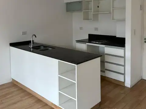 Departamento en Alquiler con 1 cocheras