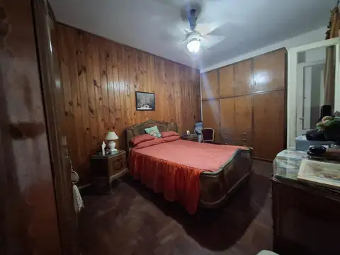 PH 4 AMBIENTES CON PATIO Y TERRAZA