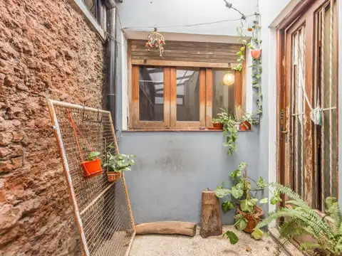 Depto Tipo Casa en Venta 60 años