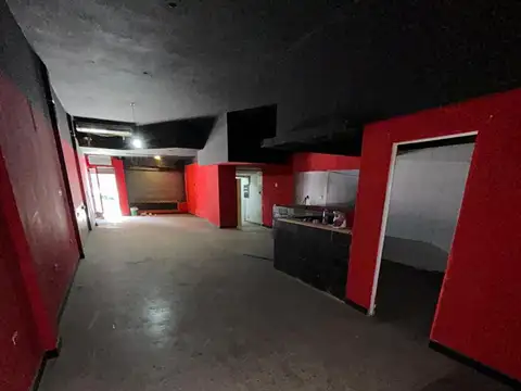 Local + Deposito +Vivienda Tipo PH – San Cristóbal – Gran Frente y Sótano