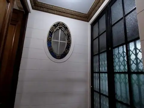 Departamento 12 ambientes con 3 baños