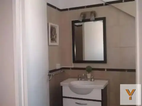 Depto Tipo Casa en Venta de 5 ambientes