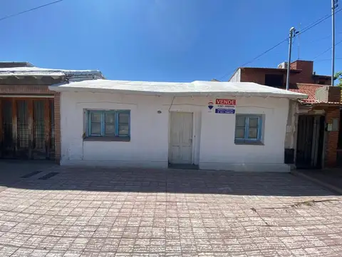 Casa para reciclar en Godoy cruz 110m2 de terreno