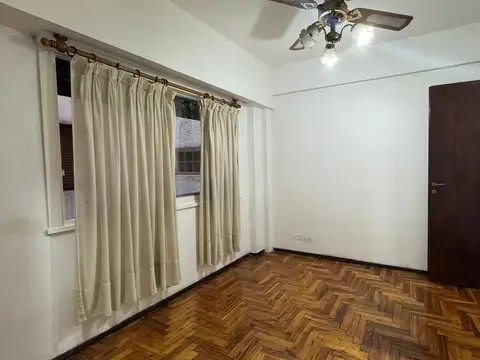 Coronel Diaz 1500, Piso 5