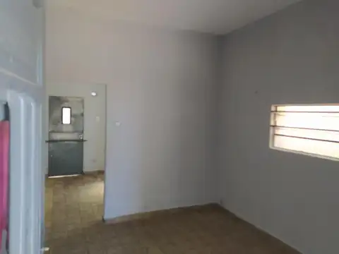 Alquiler | Casa | 2 Dormitorios | Cap Bermudez | Barrio Villa del Prado