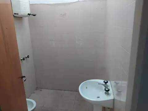 Alquiler | Casa | 2 Dormitorios | Cap Bermudez | Barrio Villa del Prado
