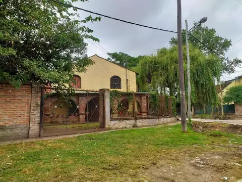 Casa en Venta en Longchamps, USD 153.000