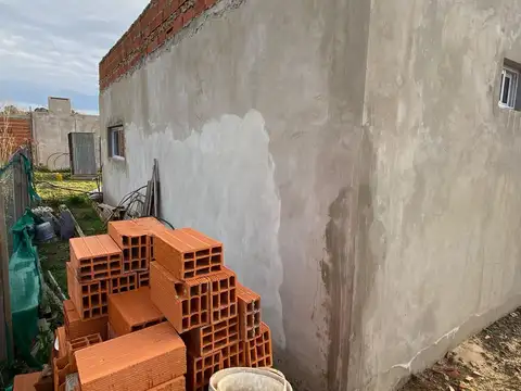 Barrio semi cerrado - Las Acacias - Calle interna a ceder