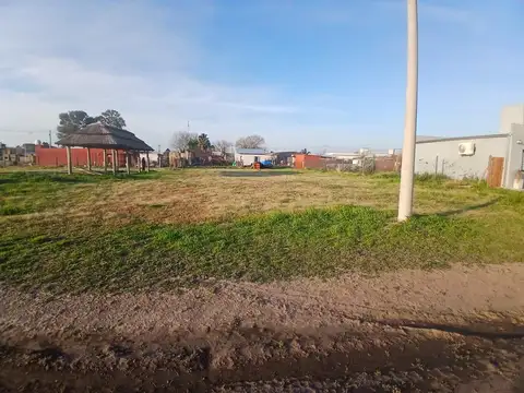 Terreno en Venta 40  mts Fondo