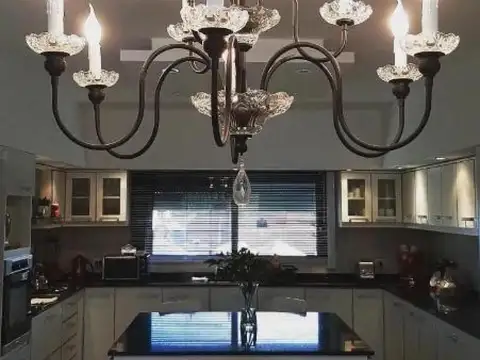 Casa en Venta en Navarro, USD 350.000