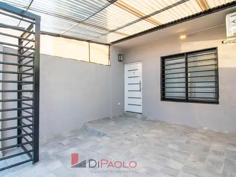 Depto Tipo Casa en Venta con 1 cocheras