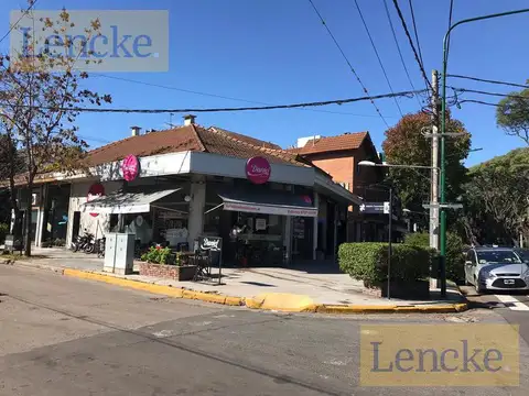 En venta con renta, excelente oficina en Libertador y Martin Coronado con 2 cocheras