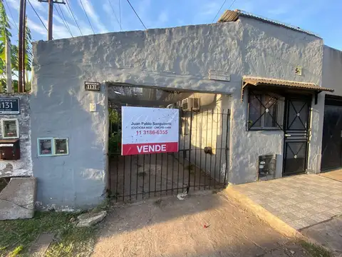 Lote en Venta con 6 Departamentos a refaccionar en Pilar