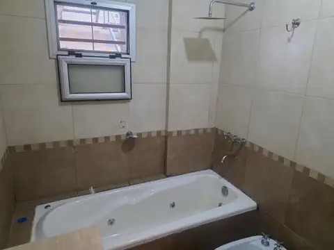 Departamento en Venta con 2 cocheras