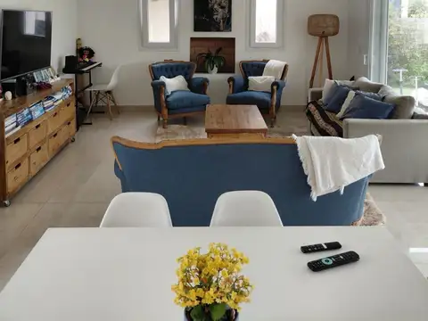 Casa en Venta en Puertos - Barrio Ceibos, USD 390.000