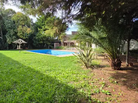 Importante casa en venta. Ranelagh, Berazategui