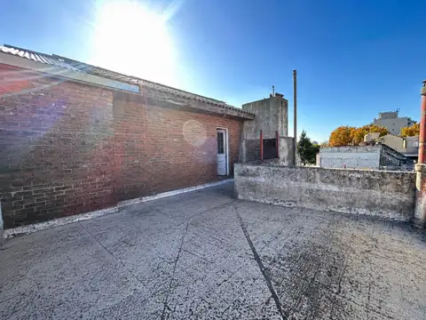 Depto Tipo Casa en Venta de 4 dormitorios