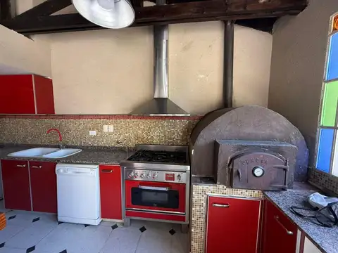 Casa en Alquiler en Ramos Mejia Sur, USD 2.000