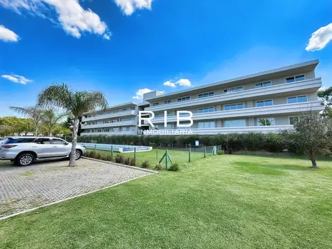 Saravi Village - Luminoso 3 ambientes en Planta Baja