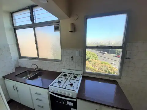 Departamento en Alquiler en Villa Celina, $ 700.000