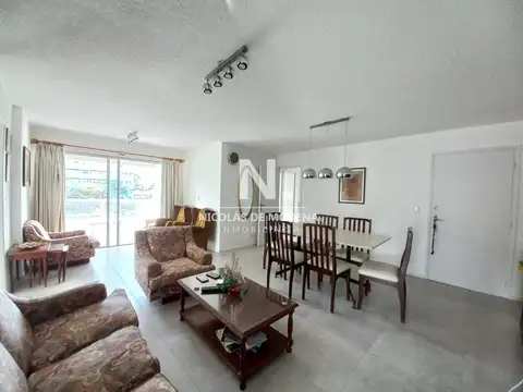 Departamento 4 ambientes con 2 baños