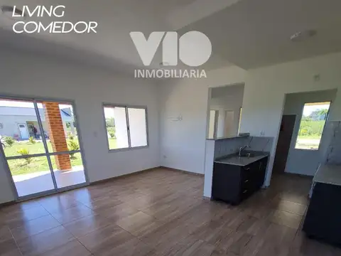 Casa 4 ambientes con 1 baño