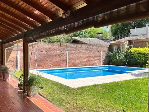 Casa venta Ingeniero Maschwitz centro-Escobar-5 ambientes-Quincho-Pileta-Paseo Mendoza