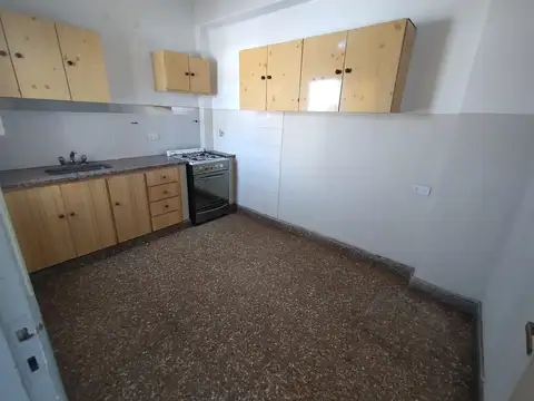 Depto Tipo Casa en Venta en Bernal Oeste, USD 58.000