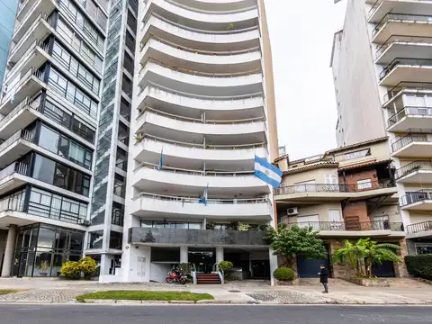 Av. de la Libertad al 300