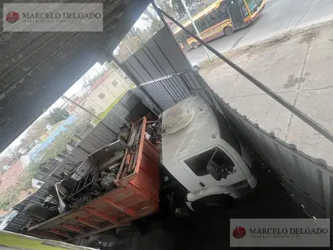 Colectora Av Calchaqui al 2900