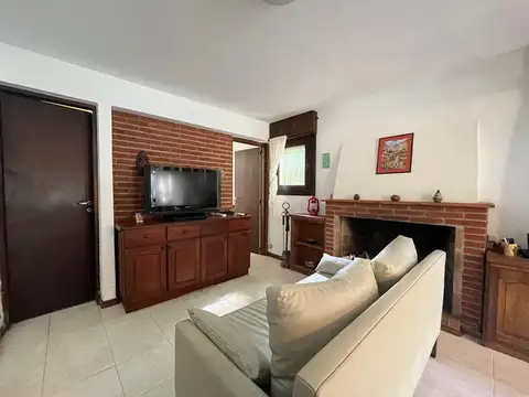 Depto Tipo Casa 3 ambientes con 1 baño