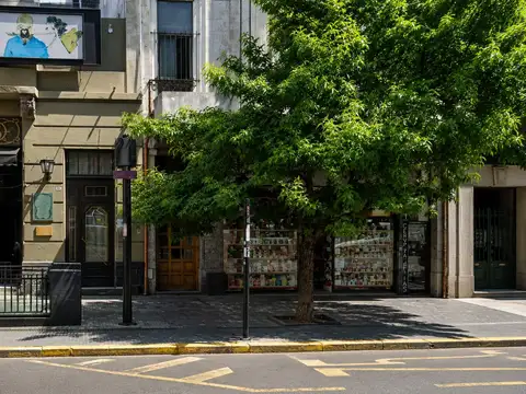 LOCAL, AV BOEDO 969