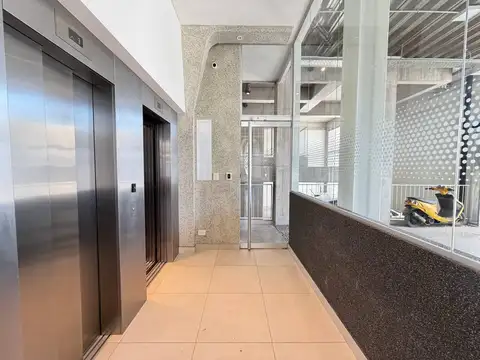 Departamento 4 ambientes con 3 baños