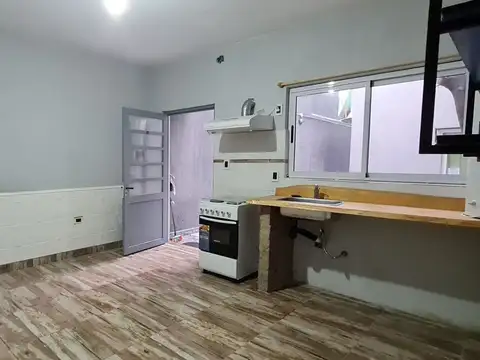 Depto 2 AMBIENTES en Caseros, Tres de Febrero.