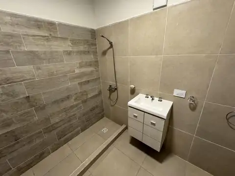 Casa en Alquiler al Este