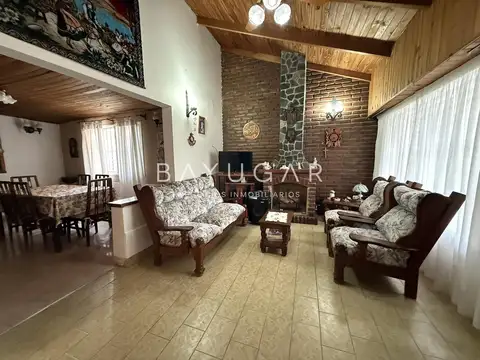 Casa en Venta en Bahía Blanca, USD 85.000